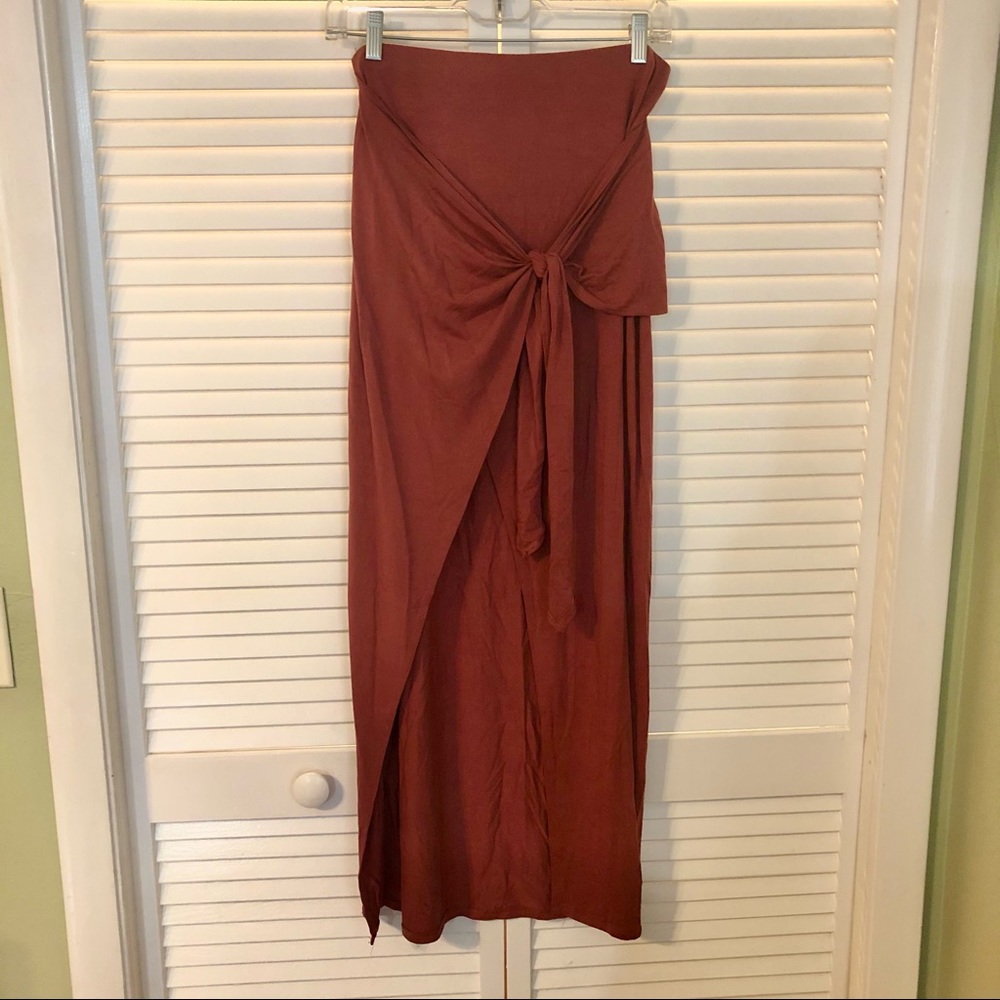 Pink maxi slit skirt with front tie